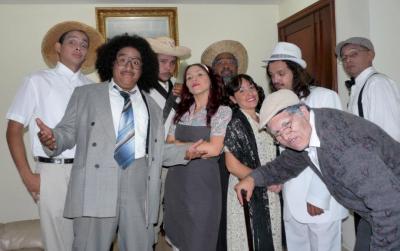 Los Lunáticos presentan su comedia 31-D a las nueve de la noche