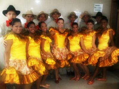 Academia de Danzas Merlyn Pinto prepara  gran espectáculo para abrir El llano toma Valencia
