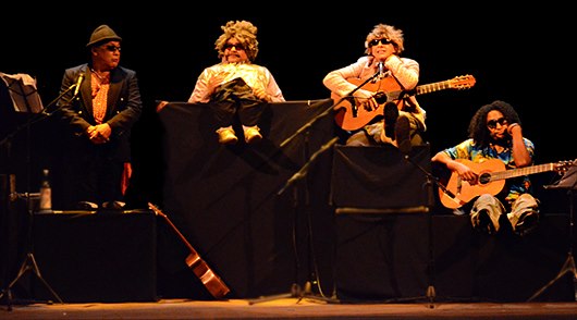 El Teatro Municipal de Valencia se llenó de humor y música